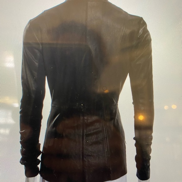 Veda featherweight leather asymmetric zipper jacket - Picture 4 of 12